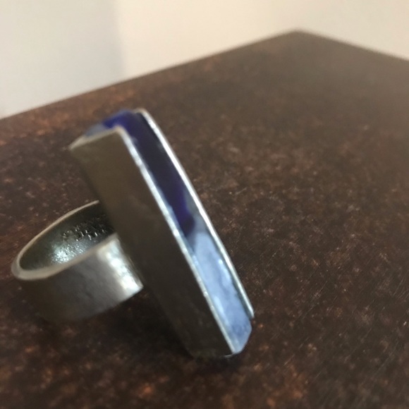 Ring - Picture 2 of 5